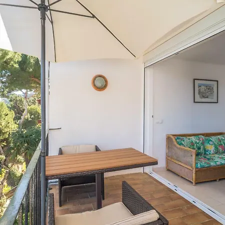Sleeps 4 * كاليلا دو بالافروجيل